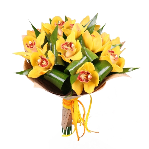Букет невесте из 15 желтых орхидей